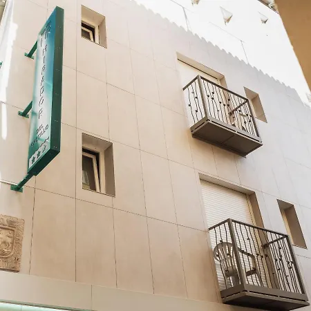 Clopy Mirador Del Castillo Hotel 3*