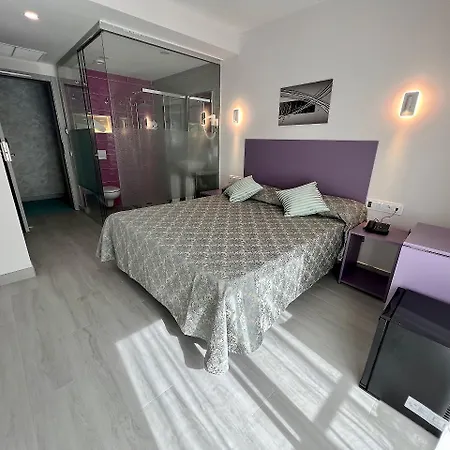 Clopy Mirador Del Castillo Benidorm