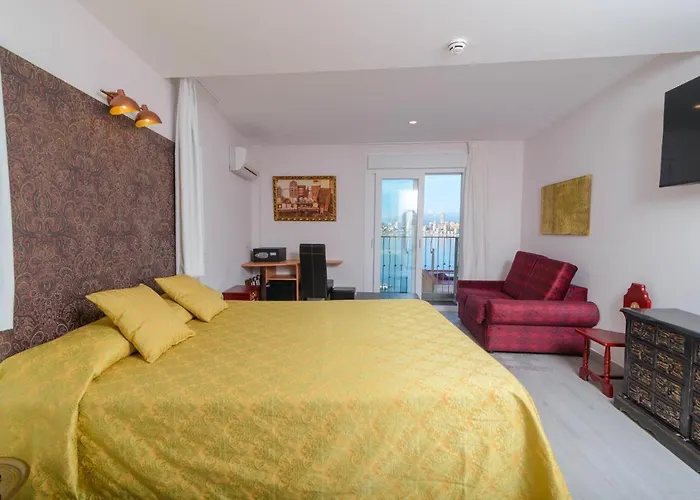 Hotel Clopy Mirador Del Castillo