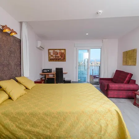 Hotel Clopy Mirador Del Castillo