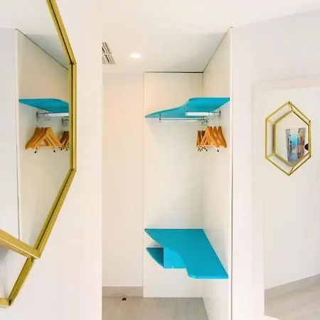 Clopy Mirador Del Castillo Hotel